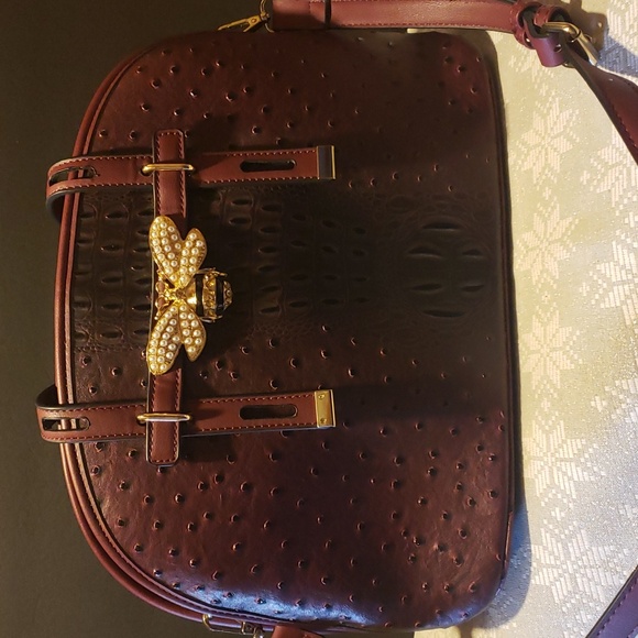 Handbag Republic Classic Burgundy Convertible Satchel with Gemstone Bee Charm - Picture 1 of 15